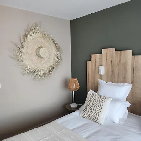Bo & Mia Hotell 3*